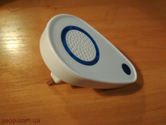 Отпугиватель мышей, крыс, тараканов, пауков "Pro Pest Repeller" Отпугиватель мышей, крыс, тараканов, пауков "Pro Pest Repeller"