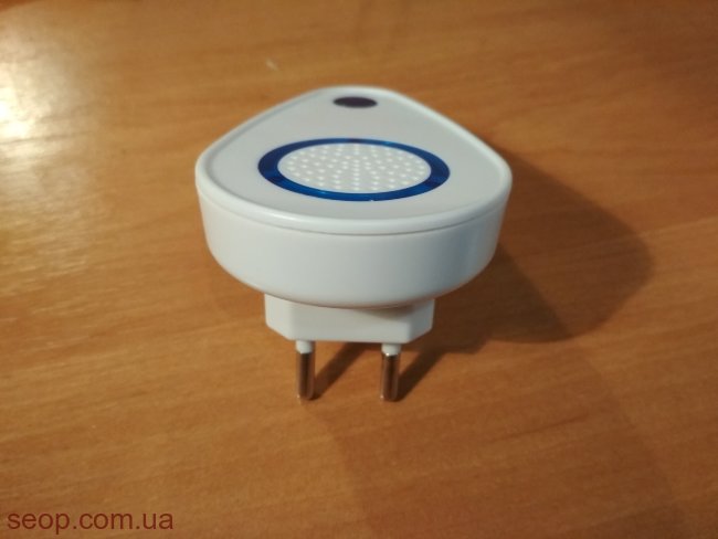 Отпугиватель мышей, крыс, тараканов, пауков "Pro Pest Repeller" Отпугиватель мышей, крыс, тараканов, пауков "Pro Pest Repeller"